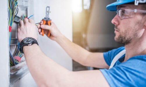 what does a domestic electrician do