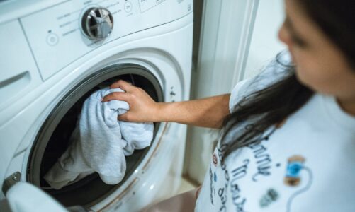 5 Ways Laundry Delivery Service Can Actually Save You Time and Money