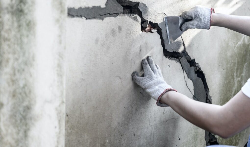 5 Ways to Find Out if a Crack in the Foundation Needs to be Repaired